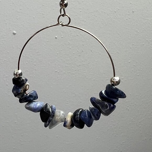 Hoop Earrings Blue Stone Chips Silver Tone Dangle Beaded - Picture 3 of 4